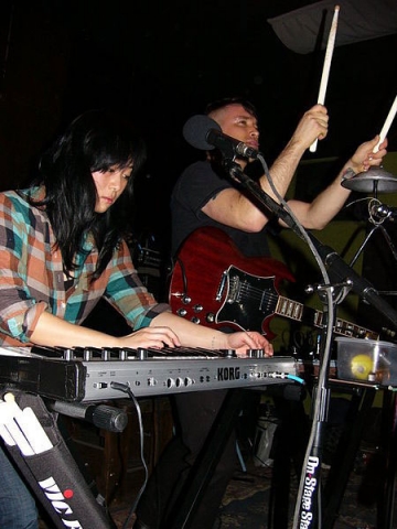 Xiu Xiu (Wikipedia)