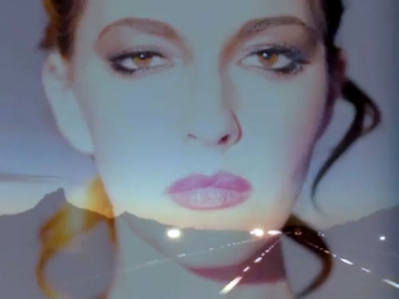 Chrysta Bell (screenshot)