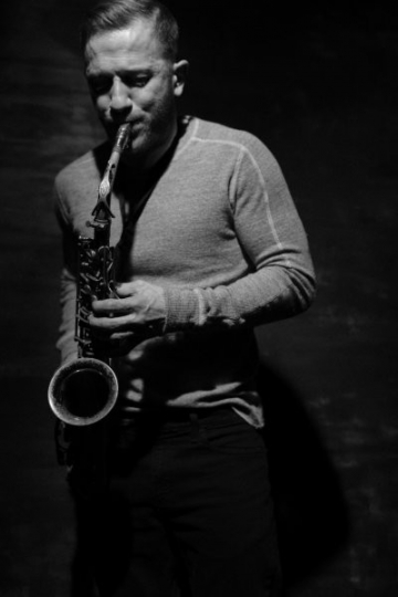 Colin Stetson (Foto: Robert Nethery Semibig)