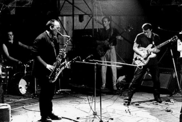 Gitarist Dragan Pajić Pajo i saksofonist Damir Prica Kafka - Capri 1987. godine osnivaju Cul-De-Sac