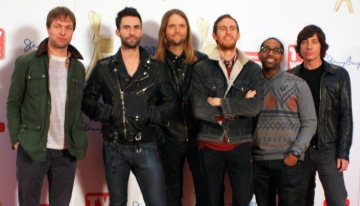 Maroon 5: Mickey Madden, Adam Levine, James Valentine, Jesse Carmichael, PJ Morton, Matt Flynn (Izvor: Wikipedia)