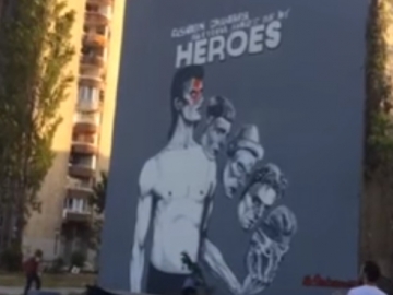 Svečano otkrivanje murala Davida Bowieja u Sarajevu (Izvor: Youtube)