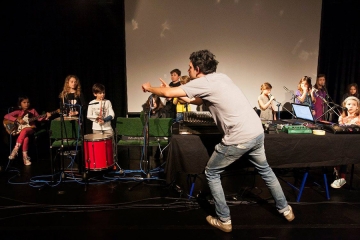 Pioniri Tvornice Zvuka predvođeni Nenadom Sinkauzom otvorili 4. Izlog suvremenog zvuka (Foto: Tjaša Kalkan)