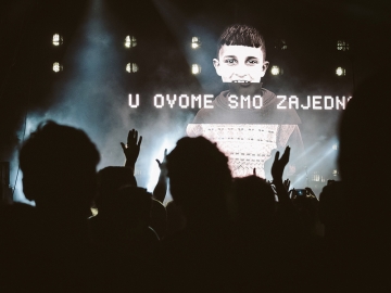 Massive Attack u Pulskoj Areni na otvorenju 5. Dimensions Festivala (Foto: Dimensions Festival)