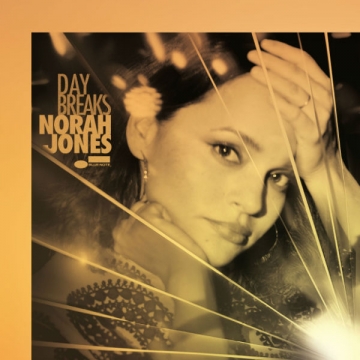 Norah Jones 'Day Breaks'