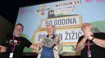 Uručenje nagrade Bogdanu Žižiću
