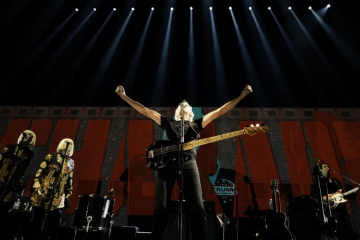Roger Waters, Us+Them turneja (Foto:  Kate Izor)