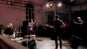 Dogs In Kavala na Indirekt Showcase Festivalu u Beogradu (Foto: Zoran Stajčić)